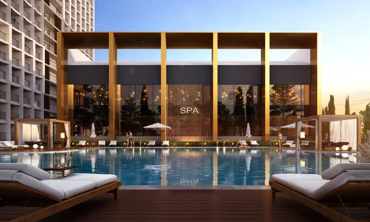 SPA с бассейном и мягким вечерним светом
